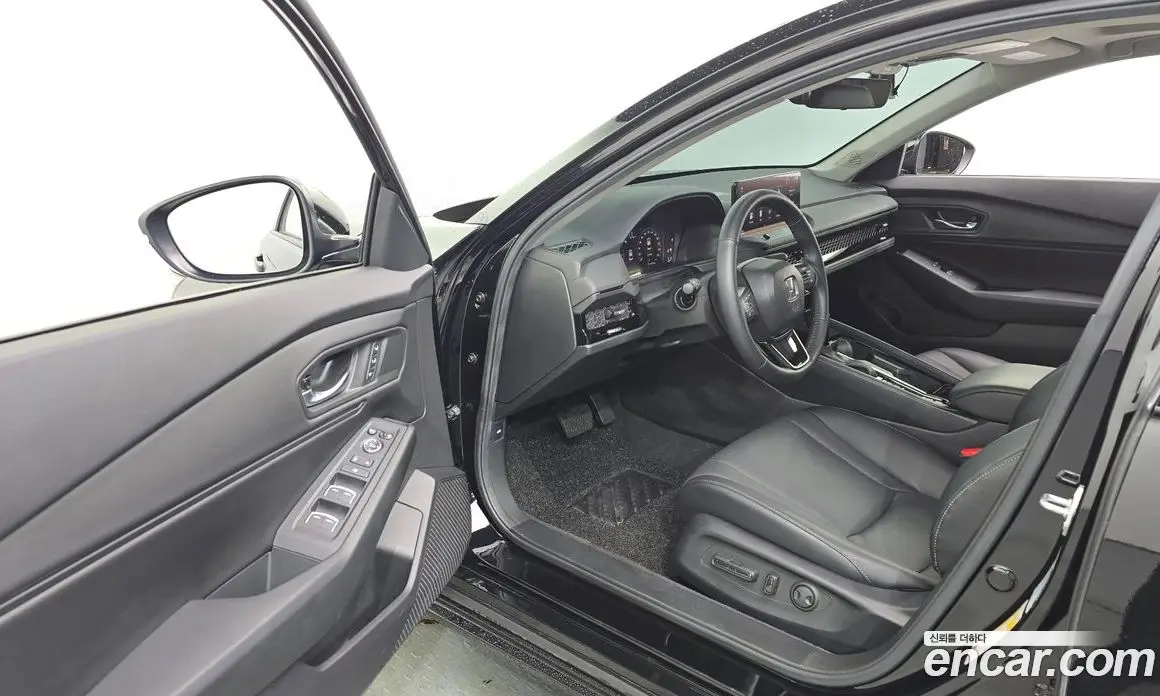 Honda Accord 2024 1.5 автомат (гидро), фото 13 Honda Accord 2024 1.5 автомат (гидро), фото 13