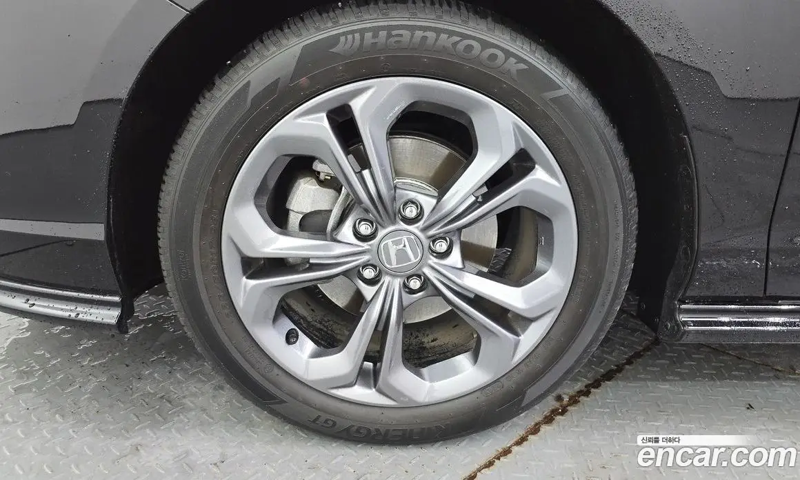 Honda Accord 2024 1.5 автомат (гидро), фото 5 Honda Accord 2024 1.5 автомат (гидро), фото 5