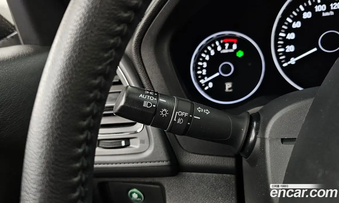 Honda HR-V 2016 1.8 автомат (гидро), фото 19 Honda HR-V 2016 1.8 автомат (гидро), фото 19