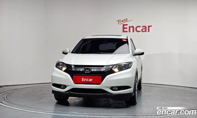 Honda HR-V 2016 1.8 автомат (гидро), миниатюра 3 Honda HR-V 2016 1.8 автомат (гидро), миниатюра 3