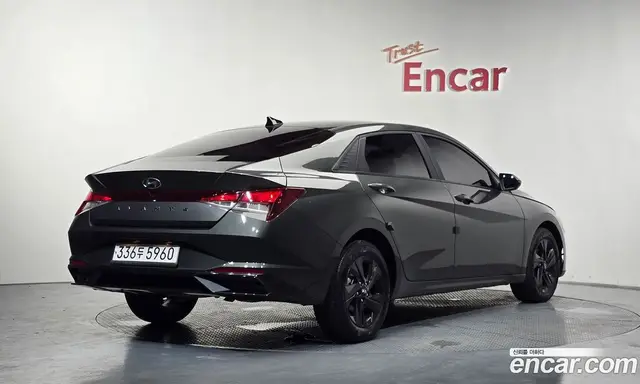 Hyundai Avante 2022 1.6 автомат (гидро), миниатюра 2 Hyundai Avante 2022 1.6 автомат (гидро), миниатюра 2
