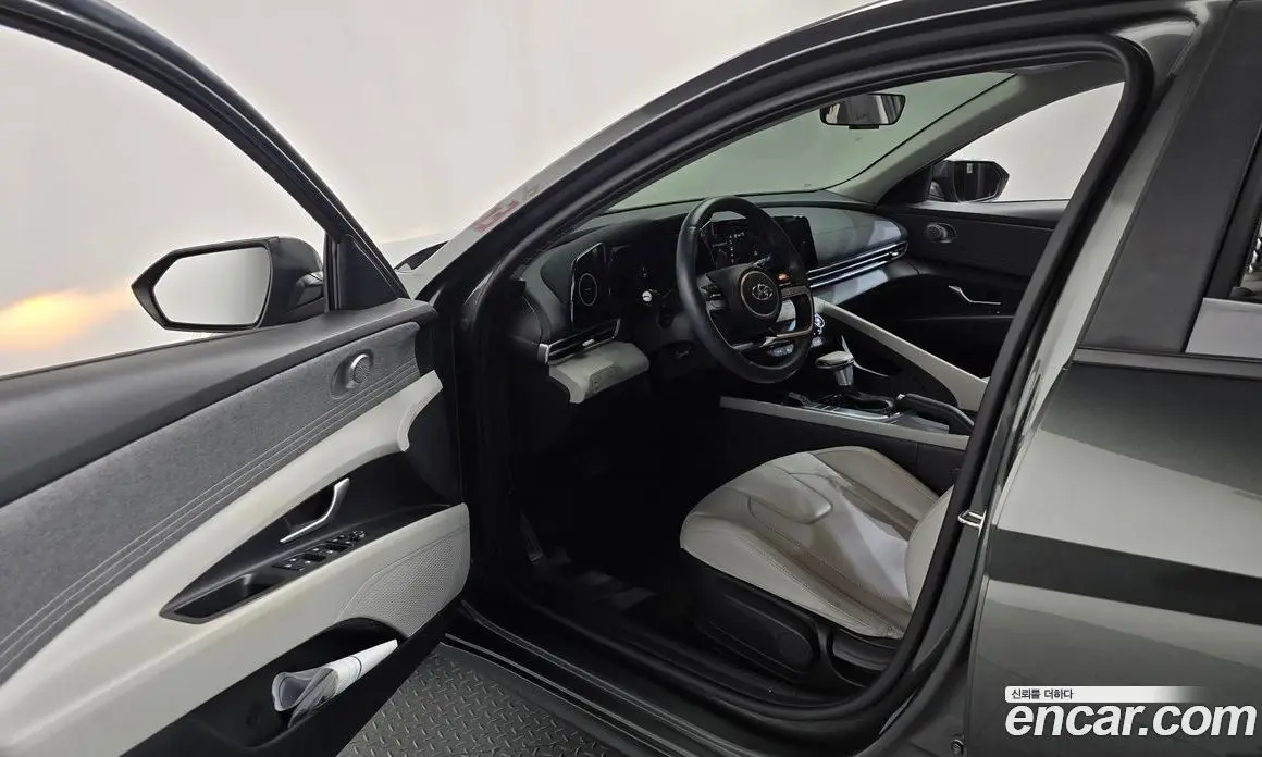 Hyundai Avante 2022 1.6 автомат (гидро), фото 10 Hyundai Avante 2022 1.6 автомат (гидро), фото 10