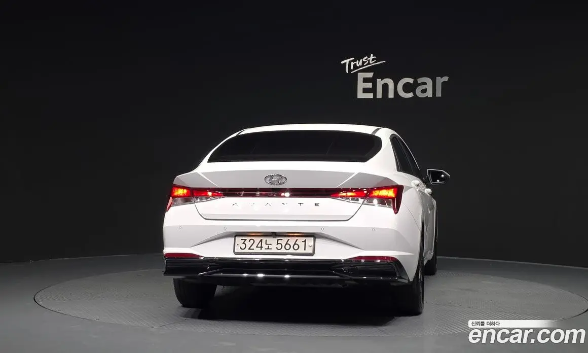Hyundai Avante 2023 1.6 автомат (гидро), фото 4 Hyundai Avante 2023 1.6 автомат (гидро), фото 4