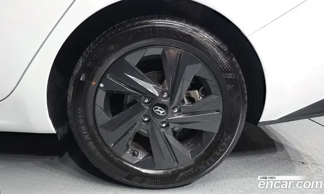 Hyundai Avante 2023 1.6 автомат (гидро), миниатюра 7 Hyundai Avante 2023 1.6 автомат (гидро), миниатюра 7
