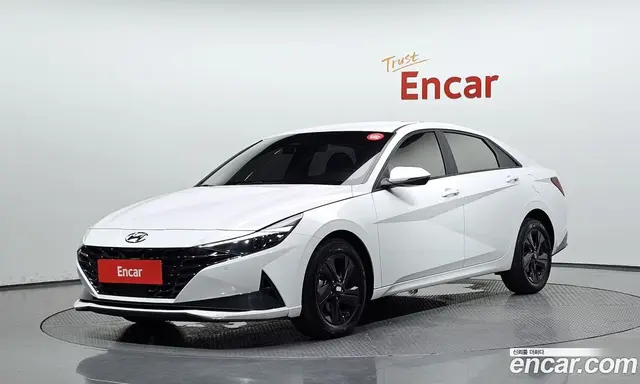 Hyundai Avante 2023 1.6 автомат (гидро), миниатюра 1 Hyundai Avante 2023 1.6 автомат (гидро), миниатюра 1