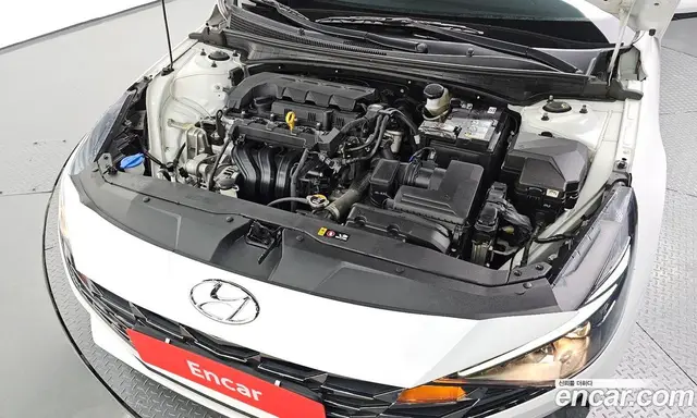 Hyundai Avante 2023 1.6 автомат (гидро), миниатюра 6 Hyundai Avante 2023 1.6 автомат (гидро), миниатюра 6