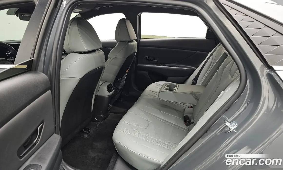 Hyundai Avante 2025 1.6 автомат (гидро), фото 15