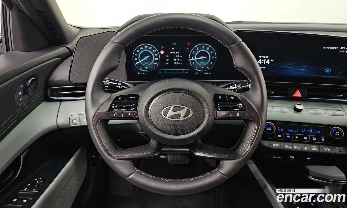 Hyundai Avante 2025 1.6 автомат (гидро), фото 18