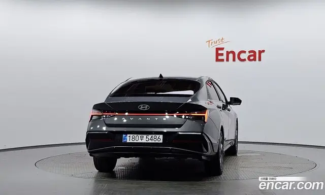 Hyundai Avante 2025 1.6 автомат (гидро), миниатюра 3