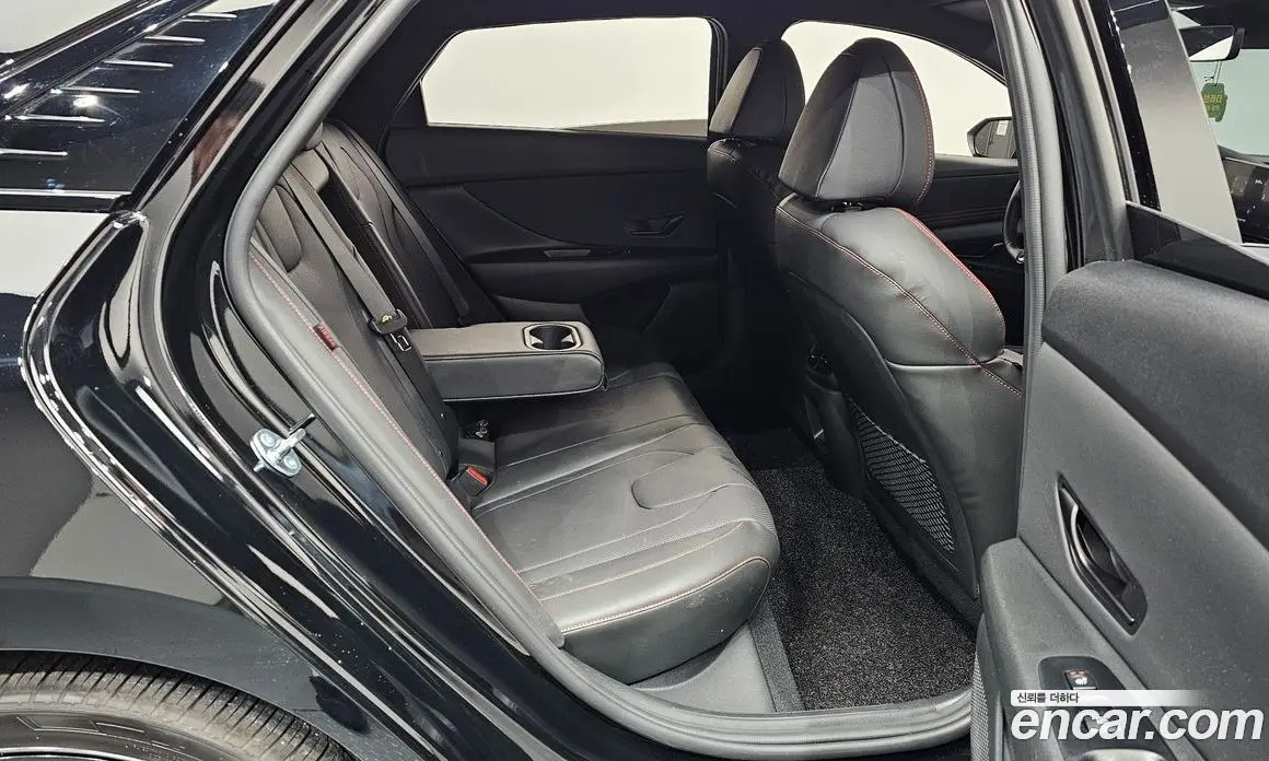 Hyundai Avante 2025 1.6 автомат (гидро), фото 17