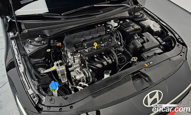 Hyundai Avante 2025 1.6 автомат (гидро), миниатюра 6