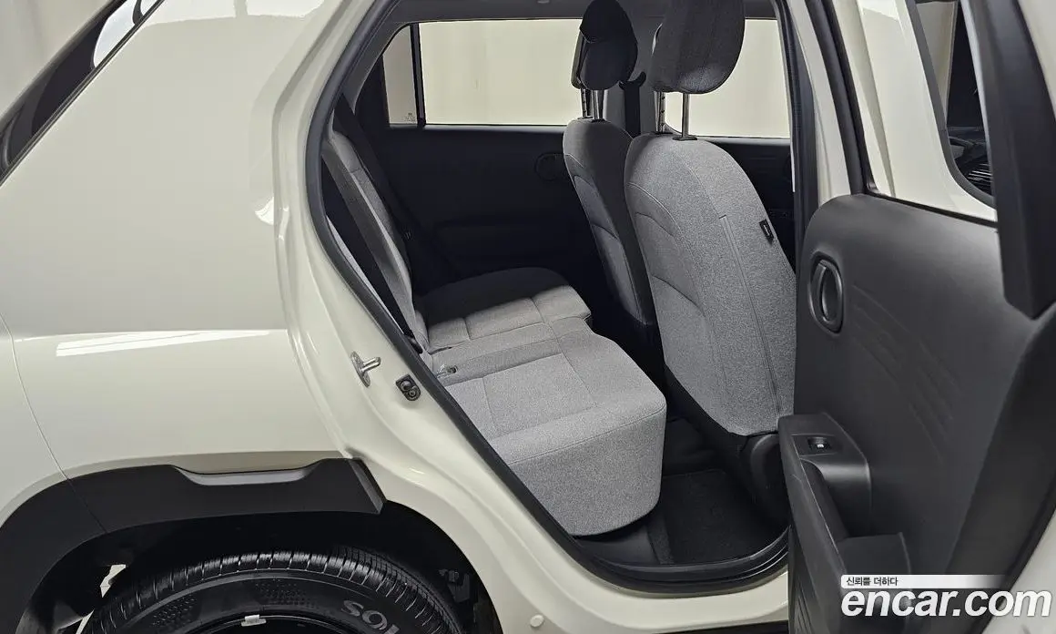 Hyundai Casper 2023 1.0 автомат (гидро), фото 12