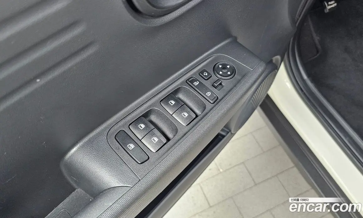 Hyundai Casper 2023 1.0 автомат (гидро), фото 14