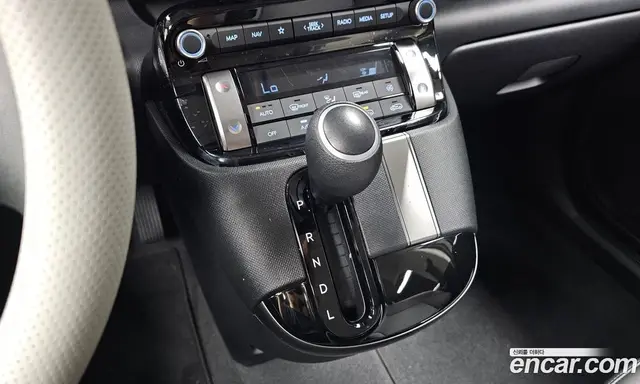 Hyundai Casper 2023 1.0 автомат (гидро), миниатюра 9