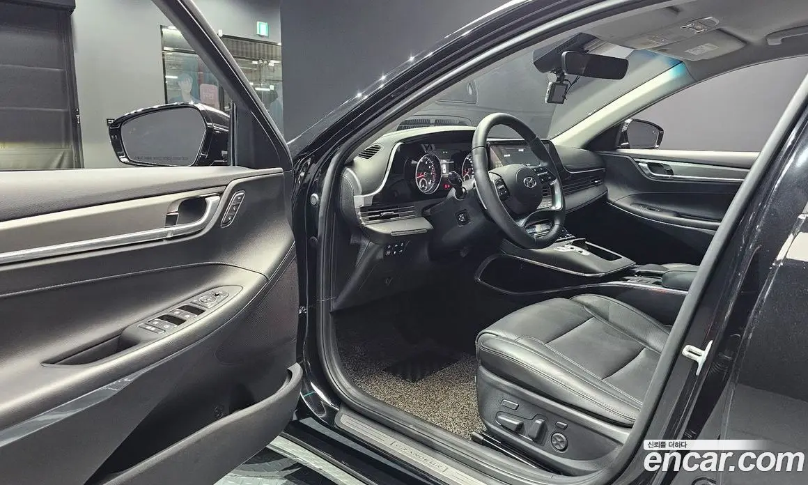Hyundai Grandeur 2021 2.5 автомат (гидро), фото 10 Hyundai Grandeur 2021 2.5 автомат (гидро), фото 10