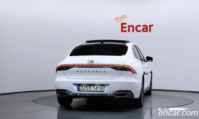 Hyundai Grandeur 2022 2.4 автомат (гидро), миниатюра 3 Hyundai Grandeur 2022 2.4 автомат (гидро), миниатюра 3