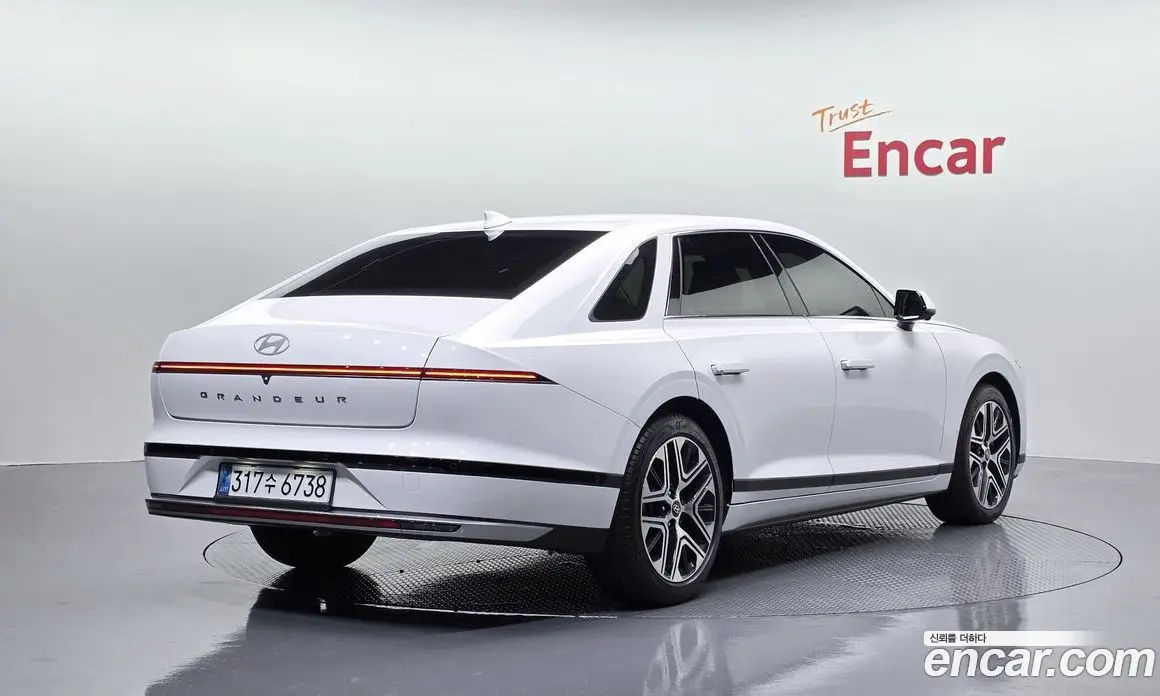 Hyundai Grandeur 2022 2.5 автомат (гидро), фото 2 Hyundai Grandeur 2022 2.5 автомат (гидро), фото 2