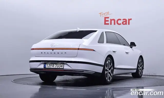 Hyundai Grandeur 2023 3.5 автомат (гидро), миниатюра 1 Hyundai Grandeur 2023 3.5 автомат (гидро), миниатюра 1