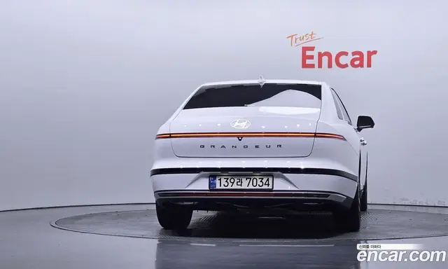 Hyundai Grandeur 2023 3.5 автомат (гидро), миниатюра 3 Hyundai Grandeur 2023 3.5 автомат (гидро), миниатюра 3