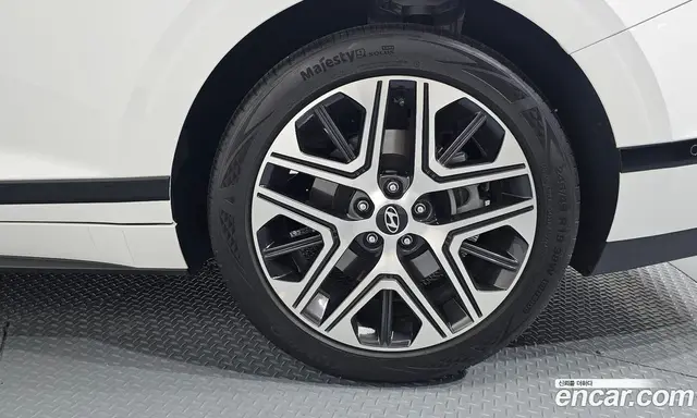 Hyundai Grandeur 2023 3.5 автомат (гидро), миниатюра 6 Hyundai Grandeur 2023 3.5 автомат (гидро), миниатюра 6