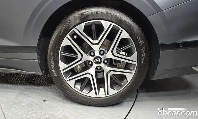 Hyundai Grandeur 2024 2.5 автомат (гидро), миниатюра 7 Hyundai Grandeur 2024 2.5 автомат (гидро), миниатюра 7