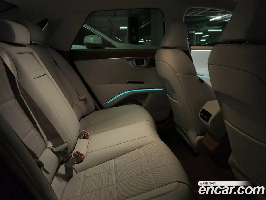 Hyundai Grandeur 2026 2.5 автомат (гидро), фото 10 Hyundai Grandeur 2026 2.5 автомат (гидро), фото 10