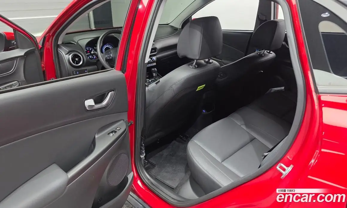 Hyundai Kona 2021 1.6 автомат (гидро), фото 17 Hyundai Kona 2021 1.6 автомат (гидро), фото 17