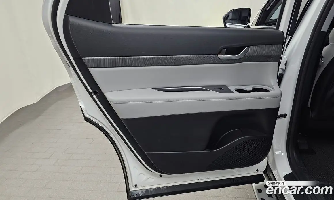 Hyundai Palisade 2023 2.2 автомат (гидро), фото 14