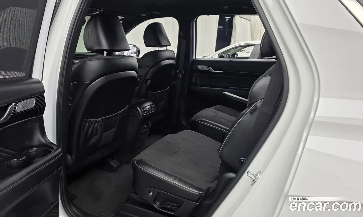 Hyundai Palisade 2024 2.2 автомат (гидро), фото 16 Hyundai Palisade 2024 2.2 автомат (гидро), фото 16