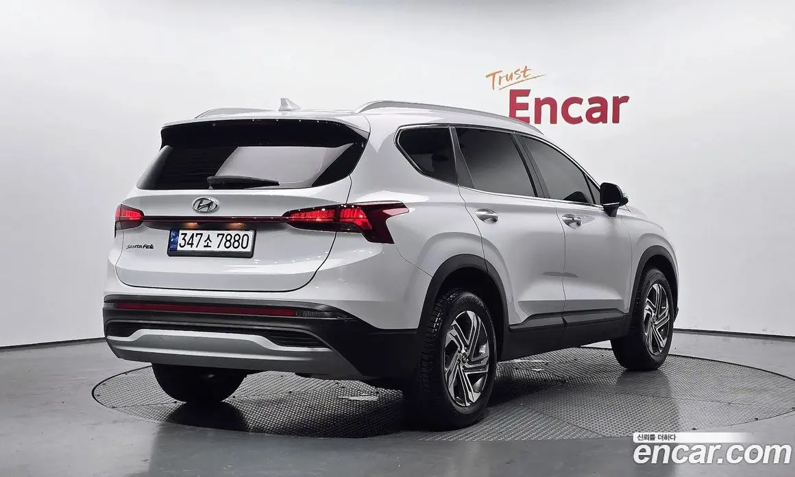 Hyundai Santa Fe 2022 2.2 автомат (гидро), фото 1 Hyundai Santa Fe 2022 2.2 автомат (гидро), фото 1