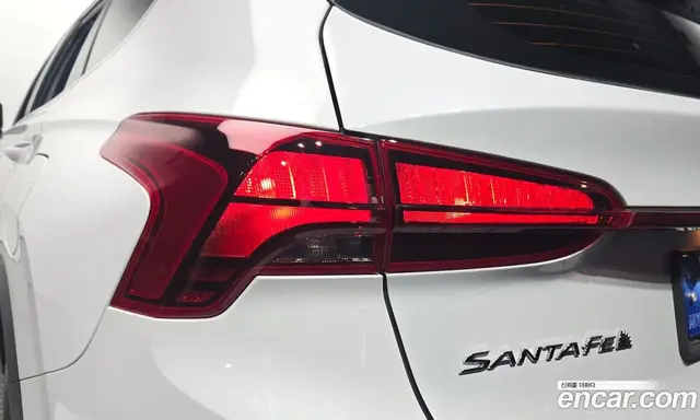 Hyundai Santa Fe 2022 2.2 автомат (гидро), миниатюра 8 Hyundai Santa Fe 2022 2.2 автомат (гидро), миниатюра 8