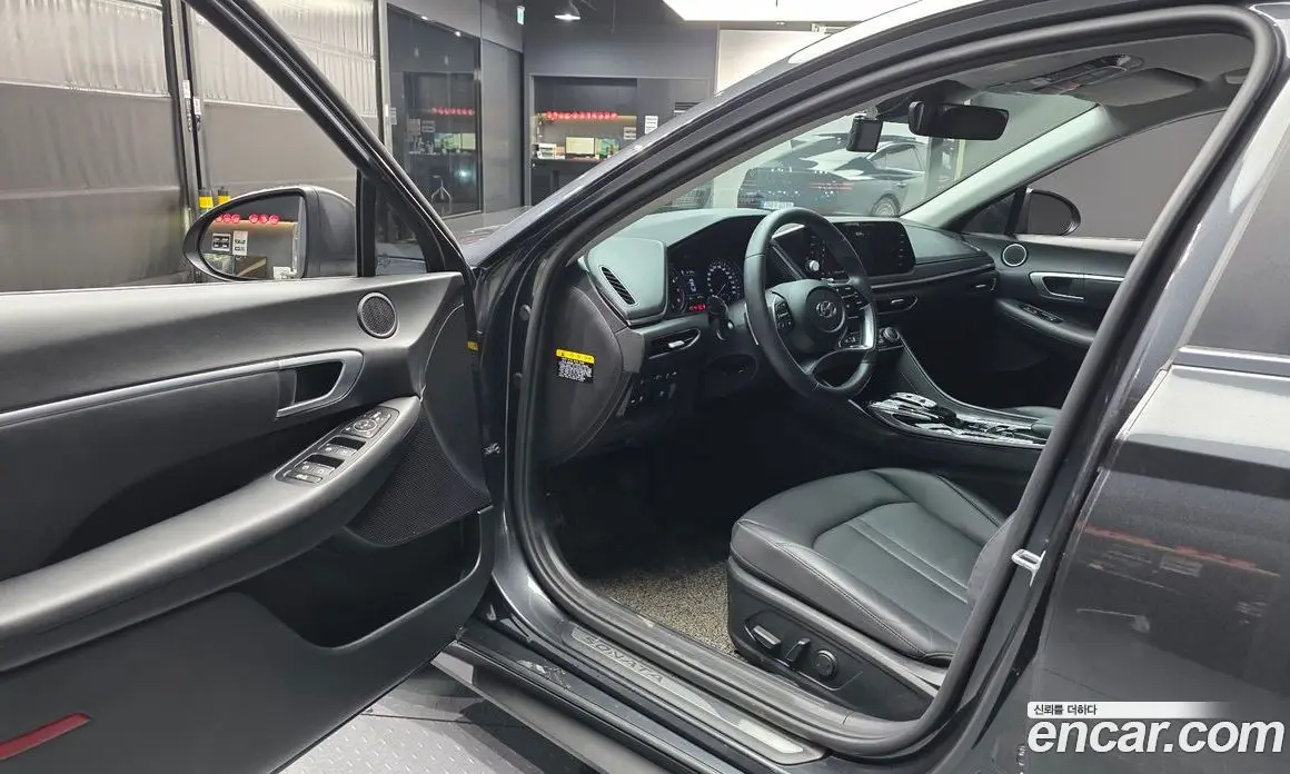 Hyundai Sonata 2019 2.0 автомат (гидро), фото 13 Hyundai Sonata 2019 2.0 автомат (гидро), фото 13