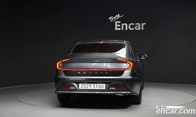 Hyundai Sonata 2019 2.0 автомат (гидро), миниатюра 4 Hyundai Sonata 2019 2.0 автомат (гидро), миниатюра 4