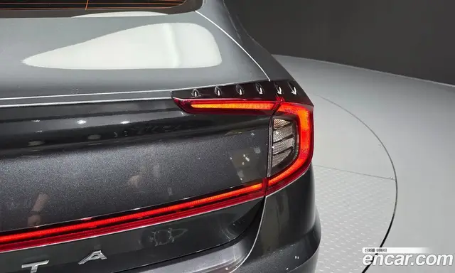 Hyundai Sonata 2019 2.0 автомат (гидро), миниатюра 9 Hyundai Sonata 2019 2.0 автомат (гидро), миниатюра 9
