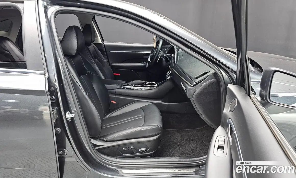 Hyundai Sonata 2021 2.0 автомат (гидро), фото 16 Hyundai Sonata 2021 2.0 автомат (гидро), фото 16