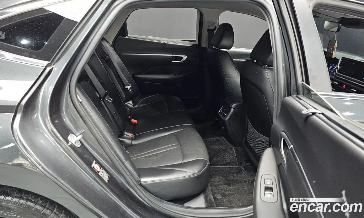 Hyundai Sonata 2021 2.0 автомат (гидро), фото 17 Hyundai Sonata 2021 2.0 автомат (гидро), фото 17
