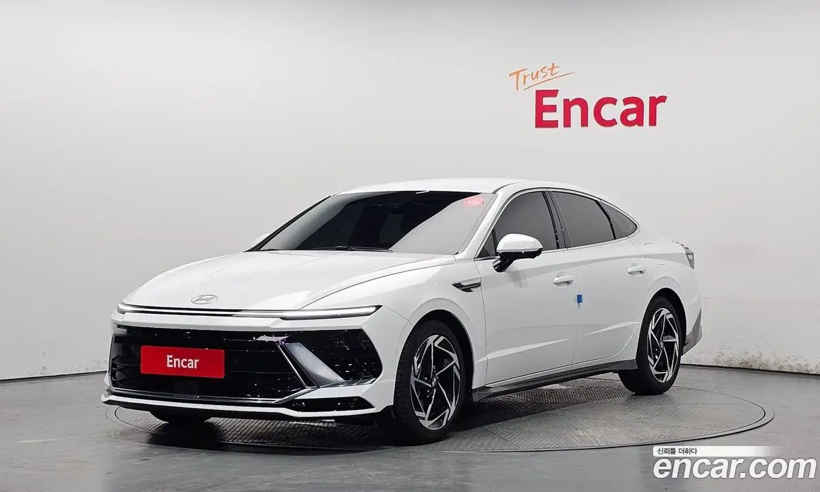 Hyundai Sonata 2023 2.0 автомат (гидро), фото 1 Hyundai Sonata 2023 2.0 автомат (гидро), фото 1