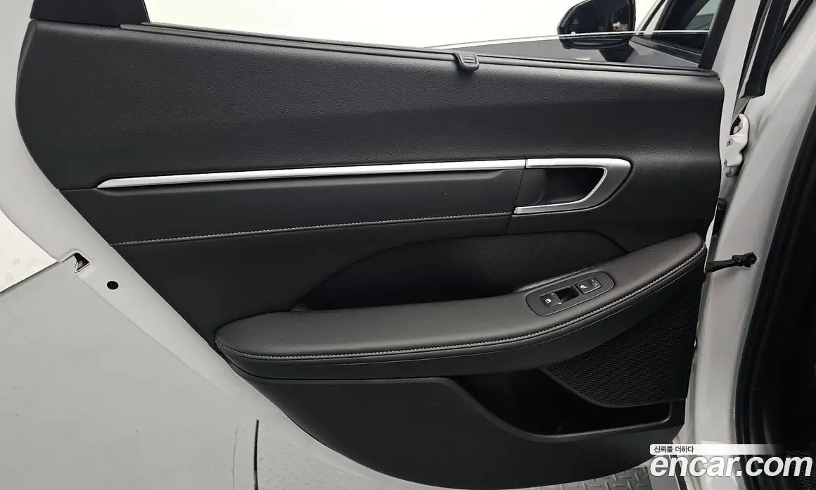 Hyundai Sonata 2023 2.0 автомат (гидро), фото 15 Hyundai Sonata 2023 2.0 автомат (гидро), фото 15