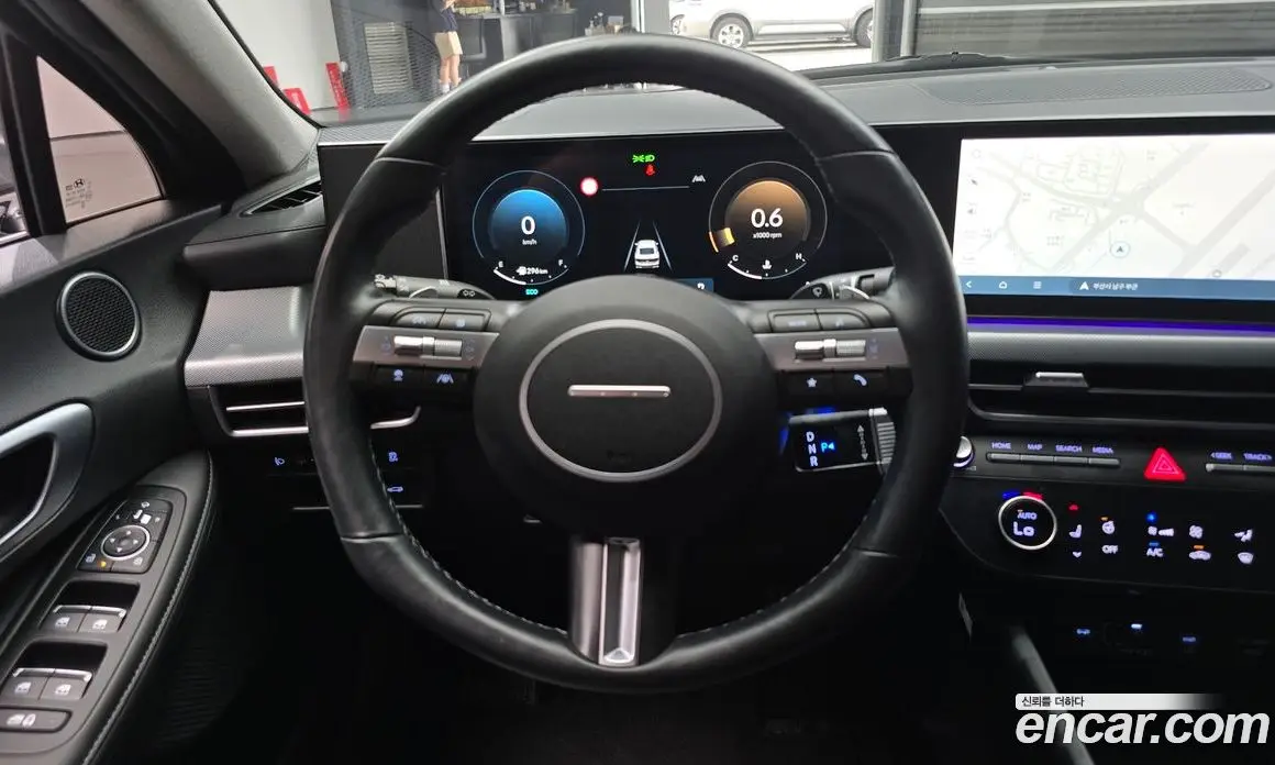 Hyundai Sonata 2023 2.0 автомат (гидро), фото 12 Hyundai Sonata 2023 2.0 автомат (гидро), фото 12