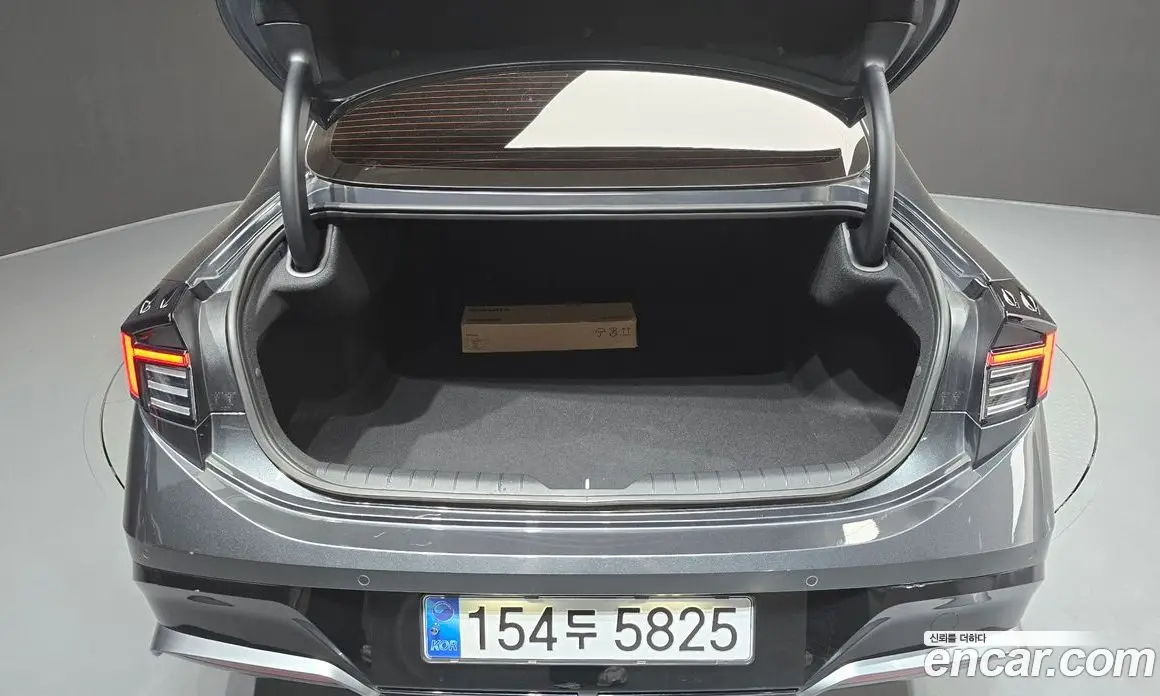 Hyundai Sonata 2023 2.0 автомат (гидро), фото 19 Hyundai Sonata 2023 2.0 автомат (гидро), фото 19