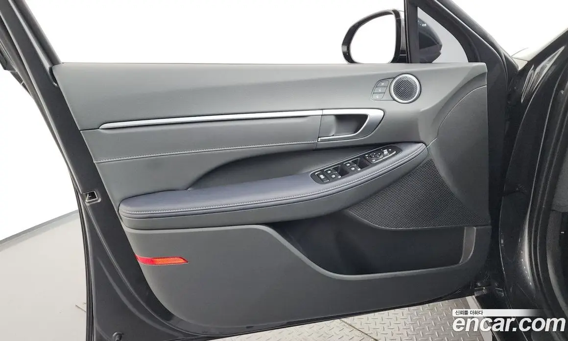 Hyundai Sonata 2025 1.6 автомат (гидро), фото 14 Hyundai Sonata 2025 1.6 автомат (гидро), фото 14