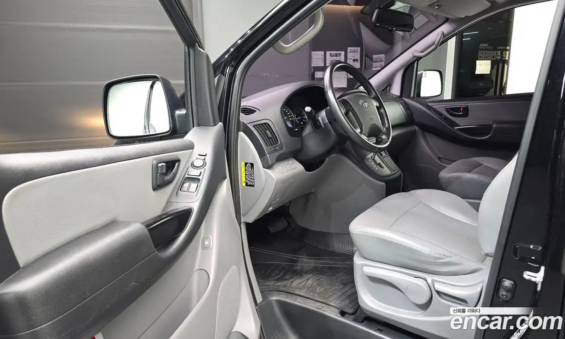 Hyundai Starex 2019 2.5 автомат (гидро), фото 13 Hyundai Starex 2019 2.5 автомат (гидро), фото 13