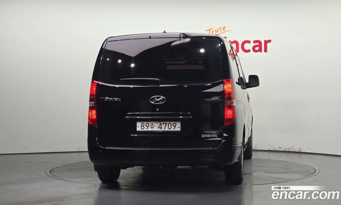 Hyundai Starex 2019 2.5 автомат (гидро), фото 4 Hyundai Starex 2019 2.5 автомат (гидро), фото 4