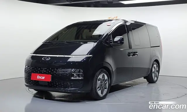 Hyundai Staria 2021 2.2 автомат (гидро), миниатюра 1 Hyundai Staria 2021 2.2 автомат (гидро), миниатюра 1
