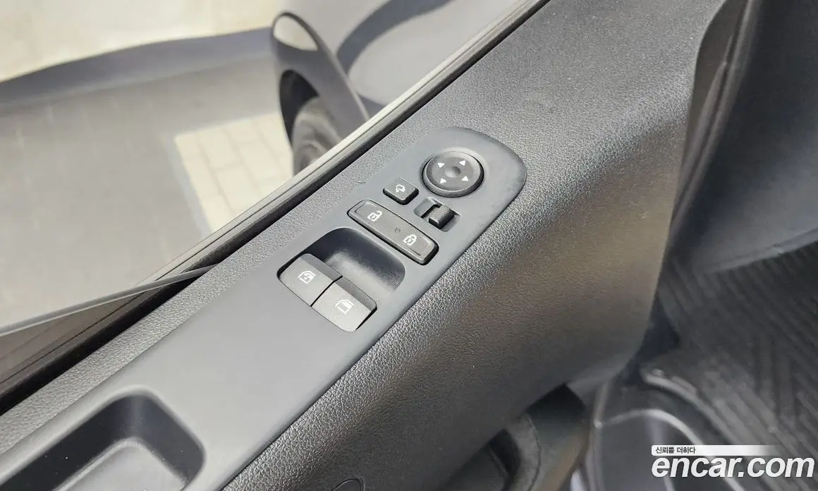 Hyundai Staria 2022 3.5 автомат (гидро), фото 29 Hyundai Staria 2022 3.5 автомат (гидро), фото 29