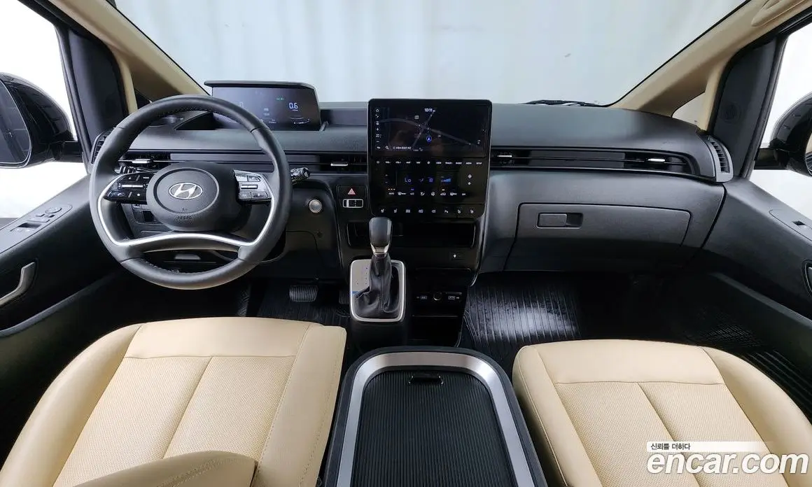 Hyundai Staria 2022 3.5 автомат (гидро), фото 10 Hyundai Staria 2022 3.5 автомат (гидро), фото 10