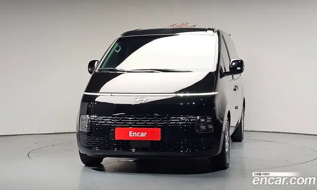 Hyundai Staria 2023 2.2 автомат (гидро), миниатюра 2