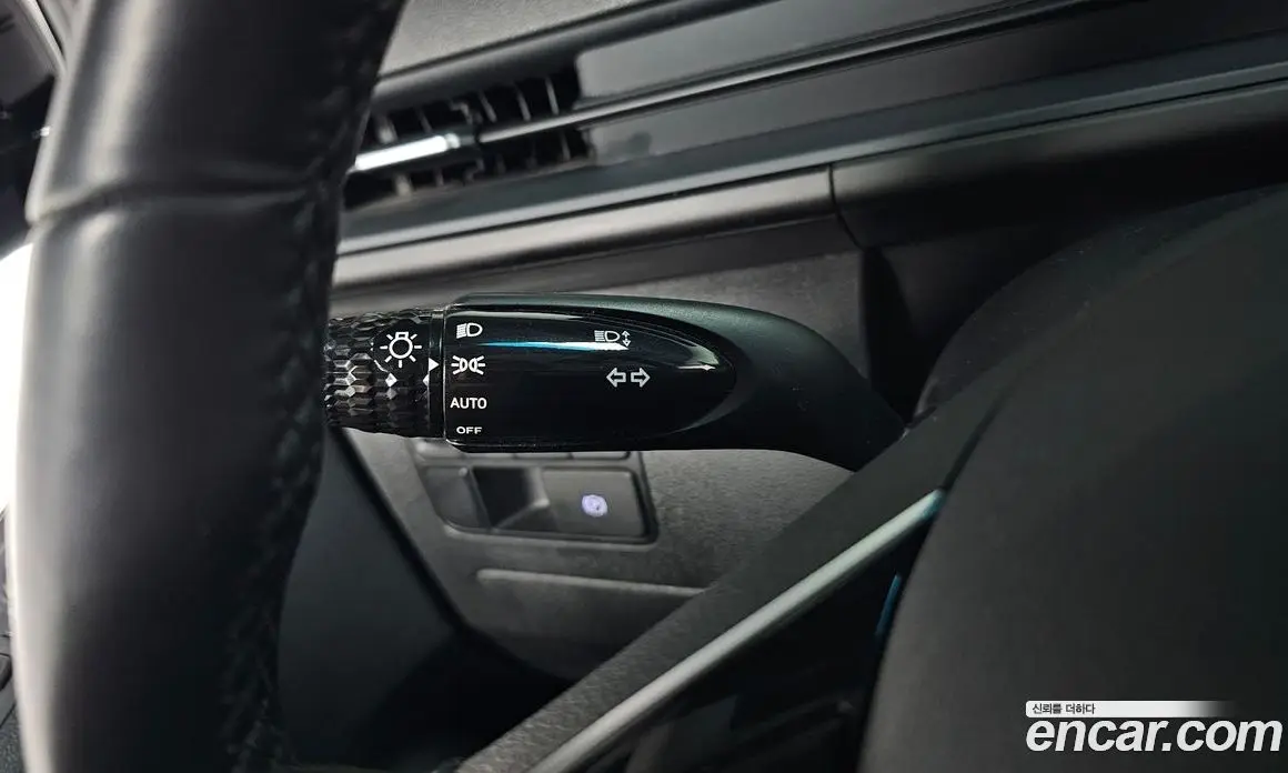 Hyundai Staria 2023 2.2 автомат (гидро), фото 26