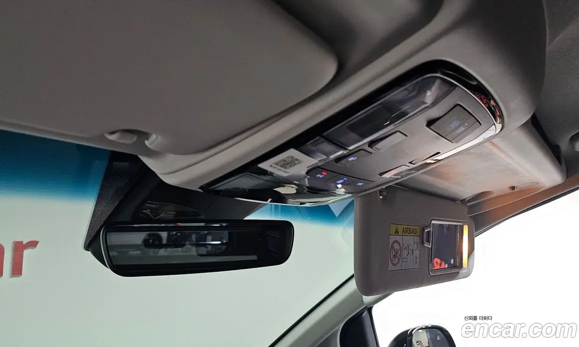 Hyundai Staria 2023 2.2 автомат (гидро), фото 27