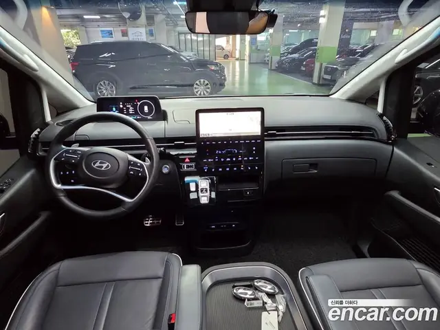 Hyundai Staria 2024 2.2 автомат (гидро), миниатюра 7 Hyundai Staria 2024 2.2 автомат (гидро), миниатюра 7